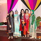 Desi_Paki_wedding_sexy_feet_heels_salwar_kameez (9/12)