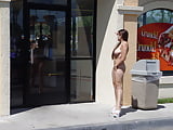Amy_Naked_in_Public (37/38)