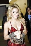 Shakira (9/40)