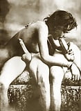 Vintage_sex_1900s_all_the_way_to_the_1970s (15/32)