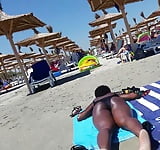 spy_beach_black_woman_ass_slip_romanian_ (7/27)