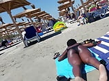 spy_beach_black_woman_ass_slip_romanian_ (4/27)