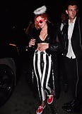 Bella_Thorne_Parties_the_Night_away_in_NY_9-9-17 (12/20)