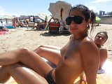 Muslim_-_Arab_Girl_Topless_at_the_Beach (2/3)