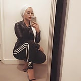 Sexy_Hijabi_in_Slutty_Heels_Lips (13/54)