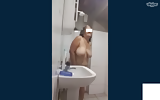 56_YEAR_OLD_HAVE_SHOWER_BY_SKYPE_ (2/43)