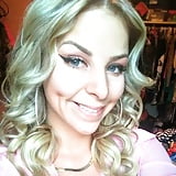 Megan_-_Blonde_MILF_-_comments_or_cum_tributes (9/14)