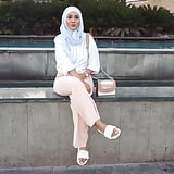 Sexy_Muslim_Hijabi_Beurette_Arab_Moroccan_Paki_Sluts (15/31)
