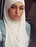 Sexy_Muslim_Hijabi_Beurette_Arab_Moroccan_Paki_Sluts (3/31)