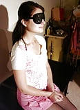 Frauen_zeigen_stolz_ihre_Brueste_in_Bd_oder_blindfolded_01 (15/44)