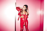 Ariana_Grande_Hot_Bitch (13/30)