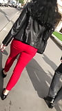 Very_Sexy_Milf_Ass_in_Red_Jeans (14/36)