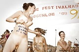 Collection_of_young_women_from_Roskilde_nude_run (13/13)