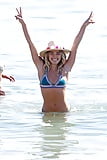 Ashley_Hart_beach_bikini_day_in_Malibu_10-26-17 (12/40)