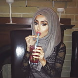 Dirty_looking_Hijabi_paki (6/7)