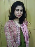 My_older_baji_Madeeha_for_sexy_comments_desi_and_paki (4/10)