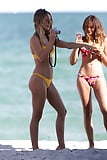 Kimberley_Garner__Bikini__Miami_Beach_11-1-17 (14/20)
