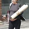 Pregnant Alicia Silverstone Goes to Yoga (38)