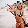 Sexy American Patriotic Girls (40)