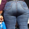candid curvy ass in blue jeans at street market (13)