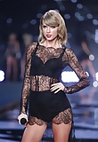 Taylor_Swift_-_Tay-Tay_wants_you_to_Play-Play (12/23)