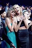 Taylor_Swift_and_Karlie_Kloss_are_the_perfect_lesbian_couple (8/8)