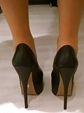 Sexy_legs _feet_in_high_heels (21/48)