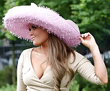 Royal_Ascot_Ladies_Day_ a_footballer s_wives_free_zone  (16/27)