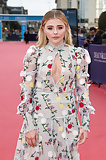 Chloe Moretz is Simply Perfect in her Sexy Dress (24)