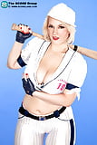 Baseball_Siri_Curvy_Busty_blonde (8/12)