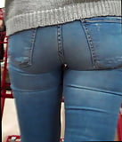 Her_ass_in_jeans_showing_off_her_round_butt (59/70)
