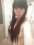 Chinese_wife s_thick_friend_gets_naked_in_the_bathroom_ (2/6)