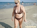 Bikini_Cleavage_Big_Tits (7/75)