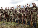Female_Soviet_Snipers_-_Lyudmila_Pavlichenko (20/31)