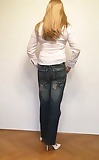 Sexy_Bitch_in_Jeans_and_white_Heels (4/11)