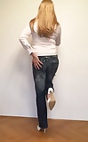 Sexy_Bitch_in_Jeans_and_white_Heels (3/11)