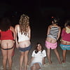 Amateur_asses_accidently_bare_butt_enf_mooning_flashing_nips (1/291)