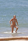 Margot_Robbie_Sexy_Bikini_Pics (12/15)