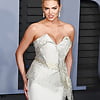 Kate_Upton_-_tits_out_at_the_Oscars (4/6)