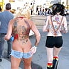 Exhibition_slut_naked_public_nudity_street_whore_amateur (14/23)