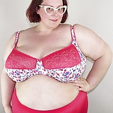 moms and bras 11 .Big, sexy underwear edtion (8)