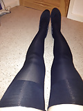 pics_of_scottish_female_legs feet_in_tights stockings_3 (15/33)