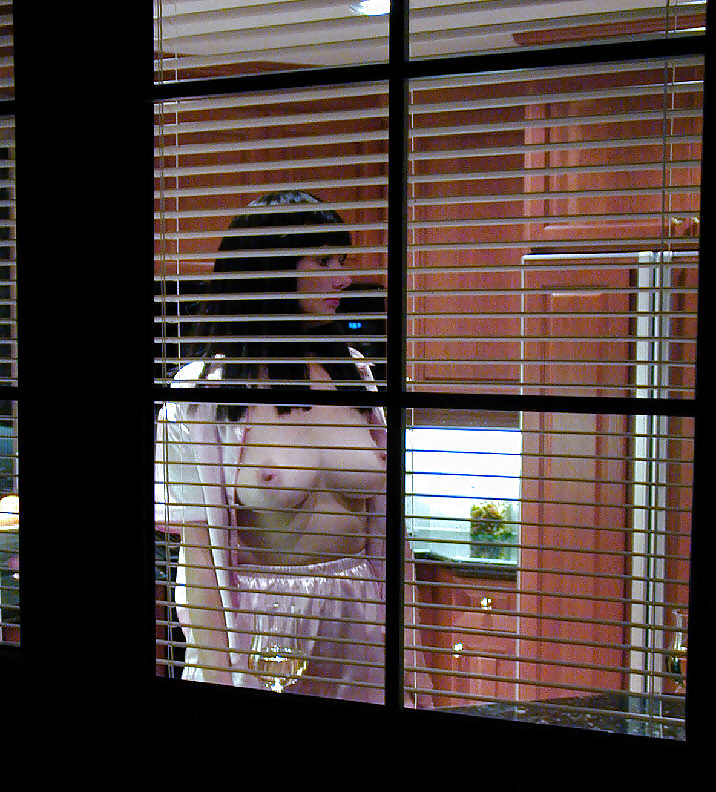 romanian window voyeur 1 Xxx Photos