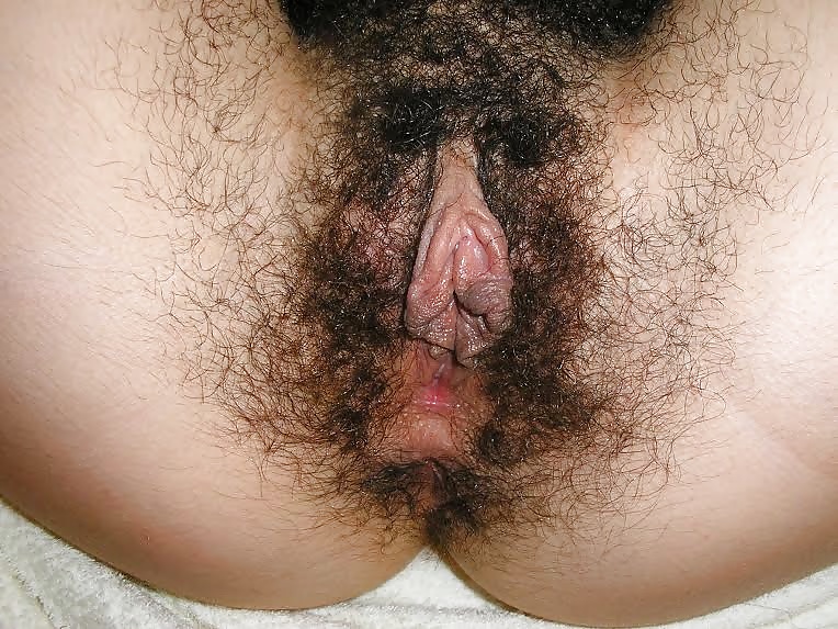 Hairy Mexican Pussy (7/10) .
