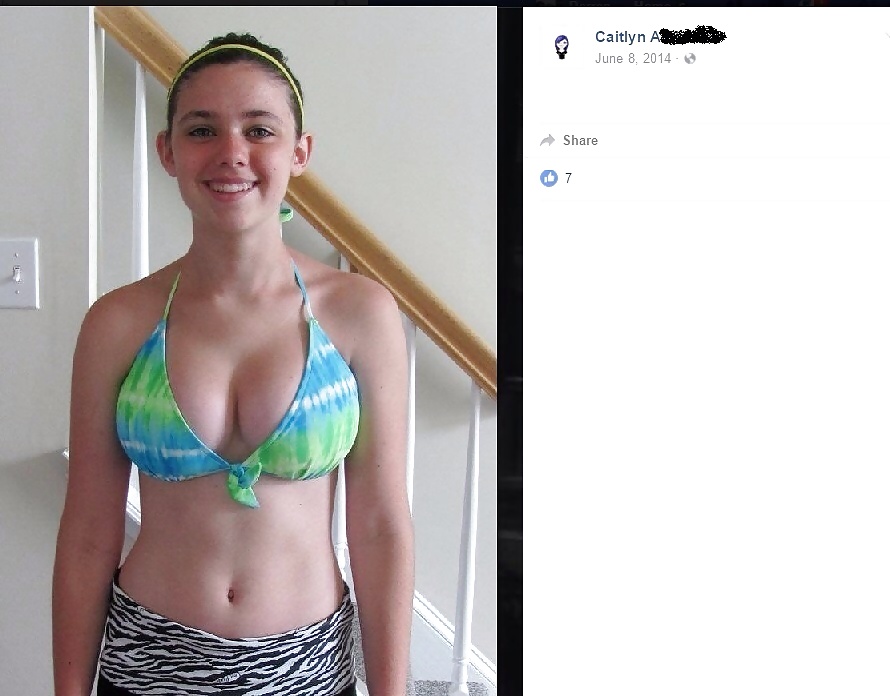 Her BF accidentally posted her bare boobs on Facebook (3/4)