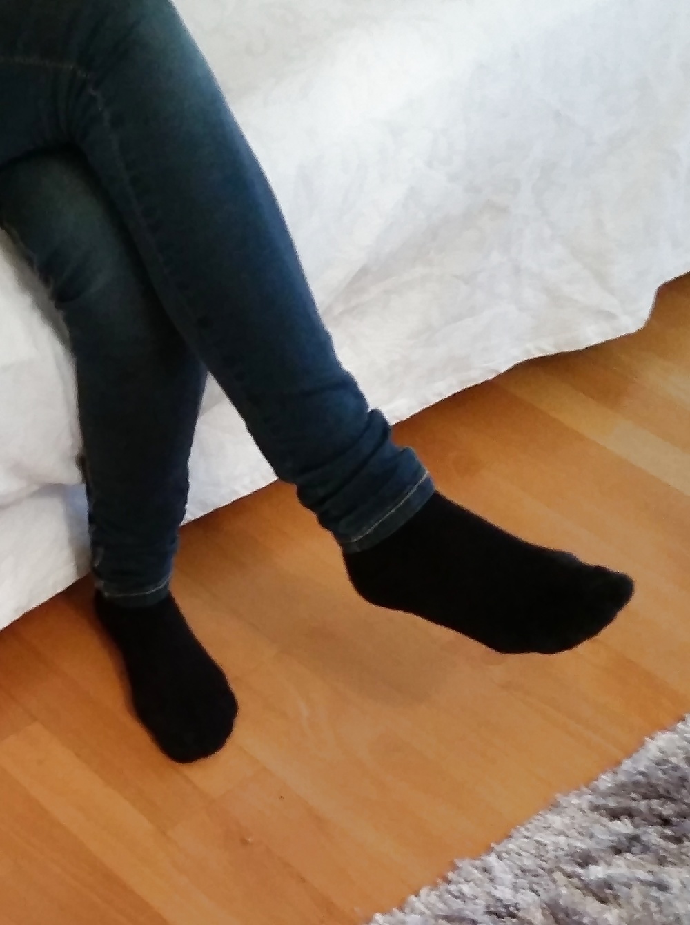 My Girlfriend's beautiful feet (22/28)