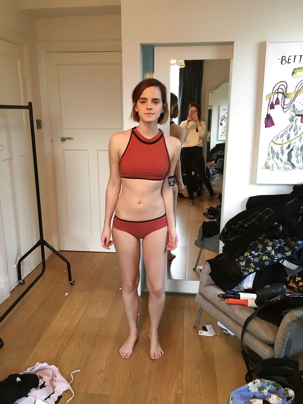 Emma Watson (complete leaked gallery 2017) (10/51)
