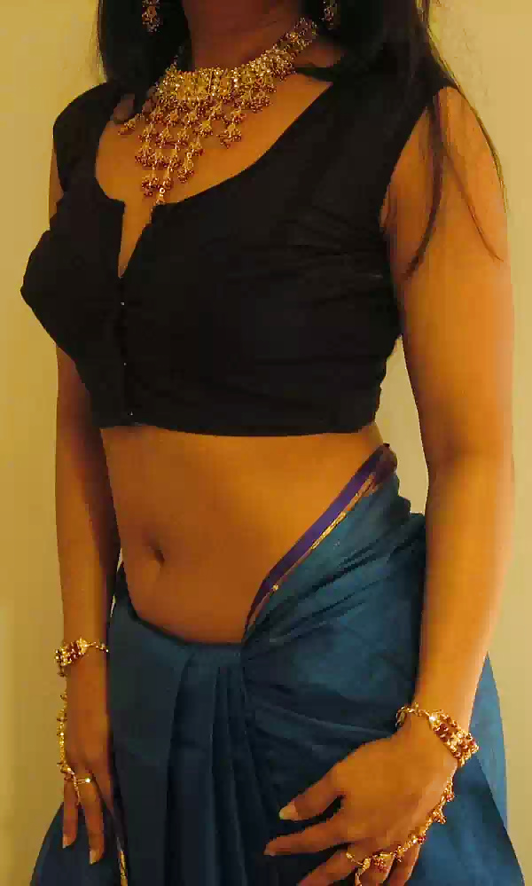 Sexy Indian Babe from Tinder (10/33)