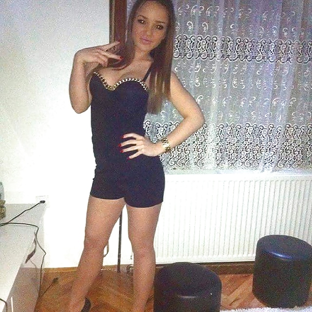 Serbian teen slut Valentina (19/19)