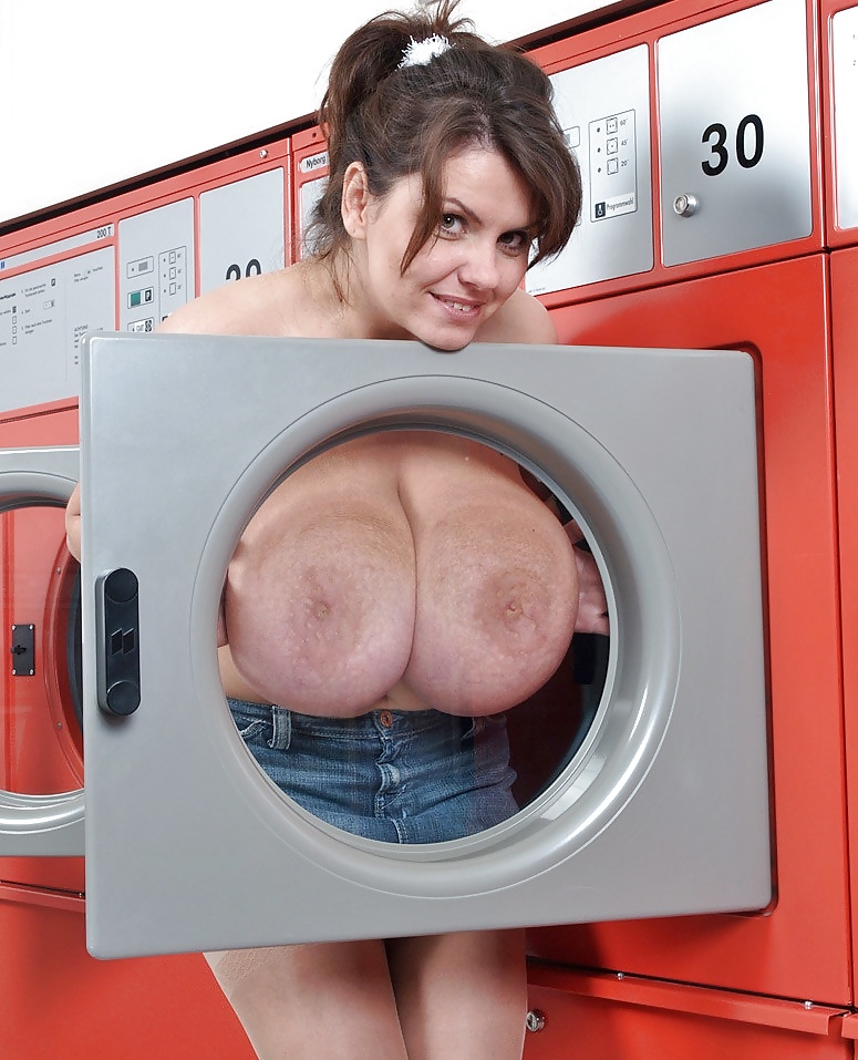 Big Boobs at the Laundrette - Photo #24.